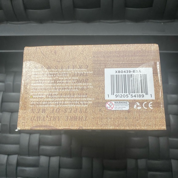 Kraftsman Mounted Wall Trophy Bear Head Cast Iron Bottle Opener w/hardware NEW - Picture 3 of 4